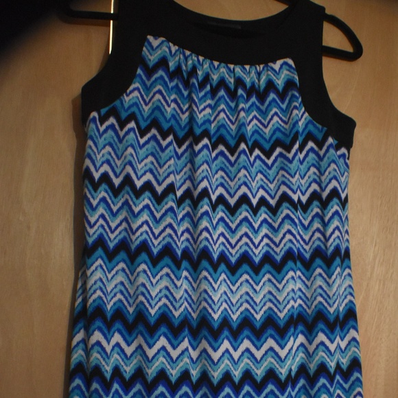 PRETTY ZIG ZAG DESIGN DRESS - Picture 6 of 7